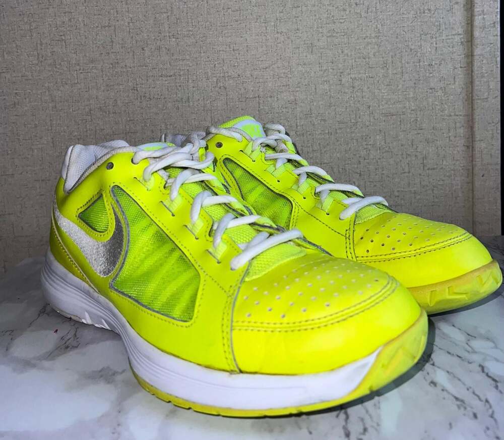 Nike Air Vapor Ace Volt Neon Yellow Women's Size 8.5